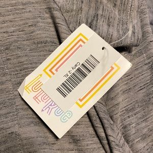 Lularoe 2xl Carly nwt